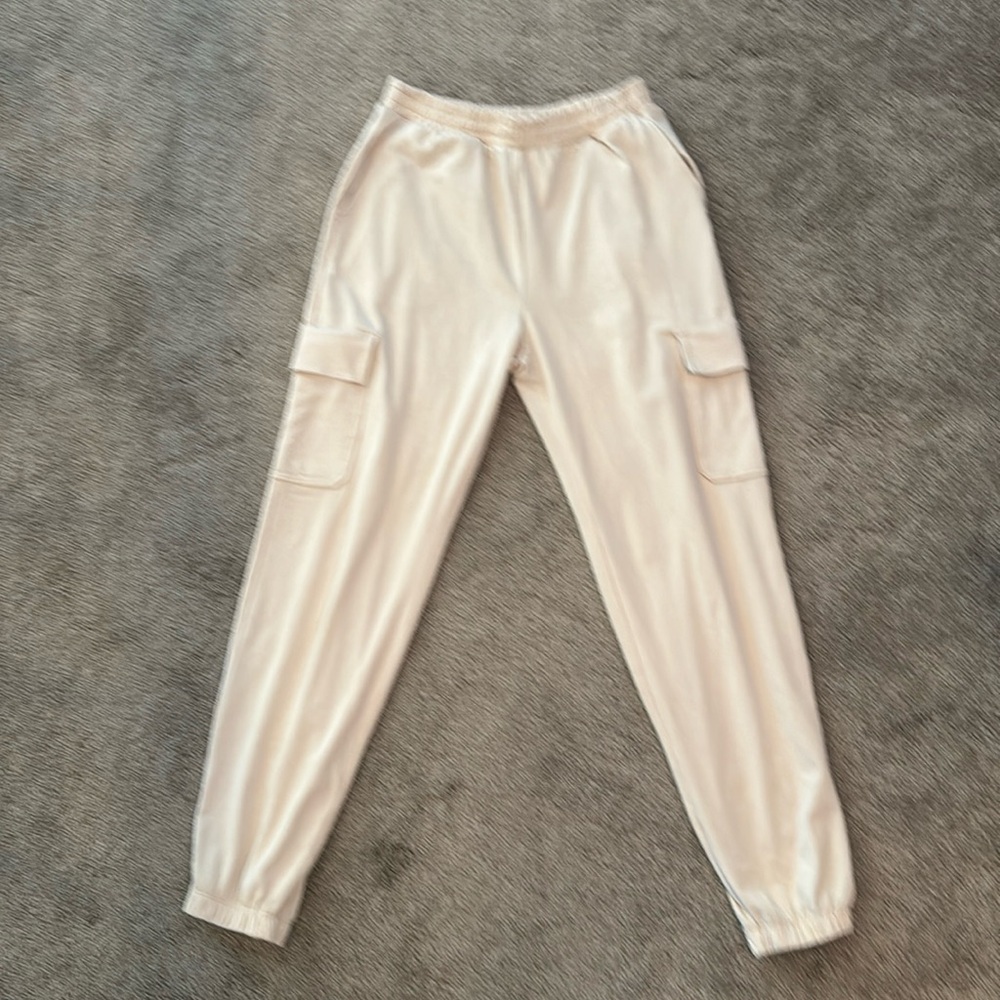 Vuori women’s cargo joggers small